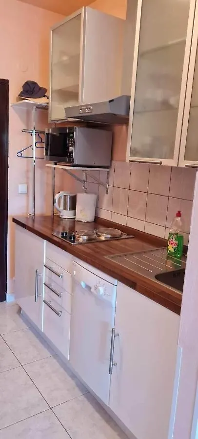 Studio Resnik Kastela 0*,  Croatia