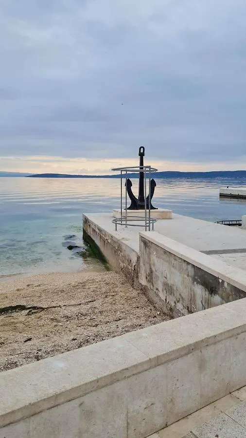Apartment Studio Resnik Kastela Croatia