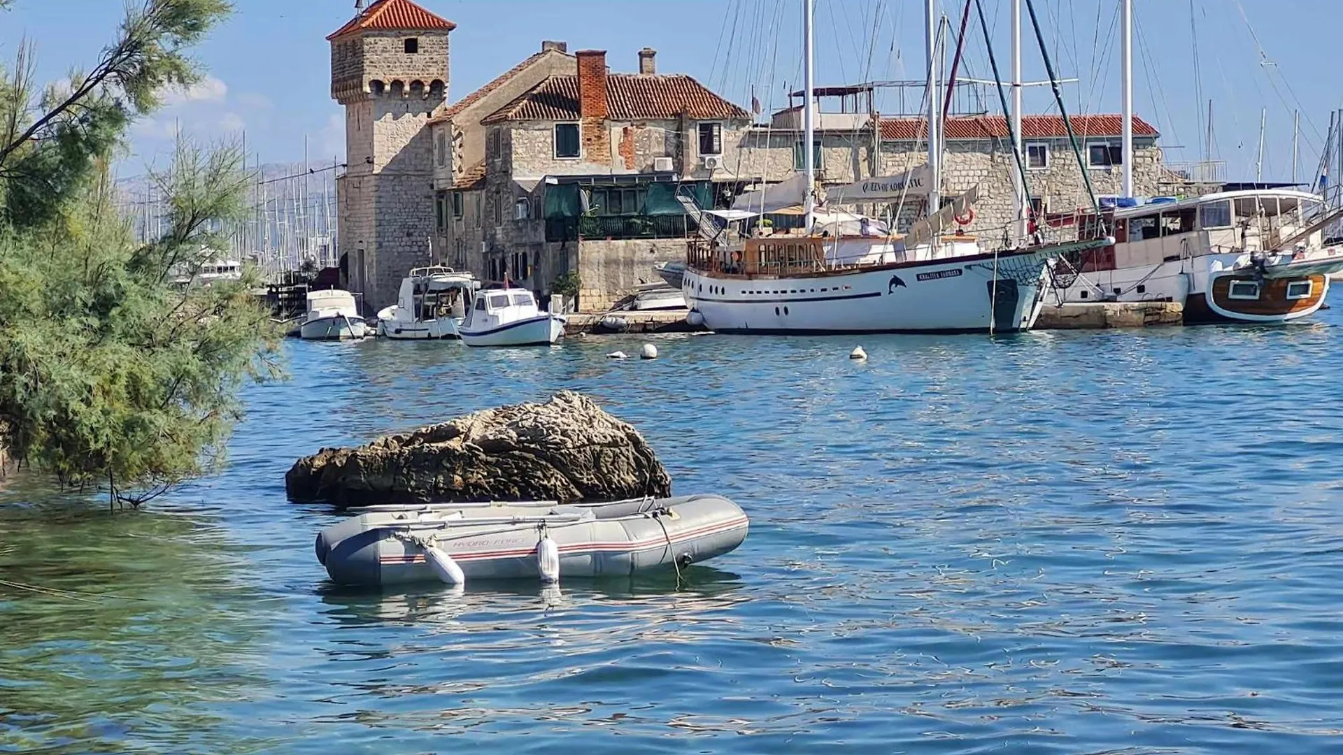 Studio Resnik Kastela Apartment